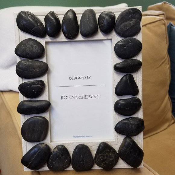 Picture Frame - Unique Hand-Crafted with Rocks - Picture 6 of 6